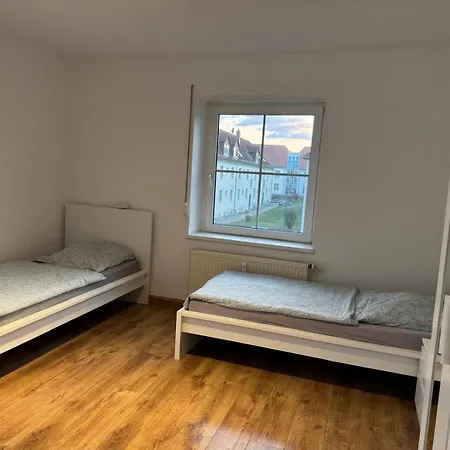 Apartment Wunderschoene In Friedrich Ebert Strasse 27 *